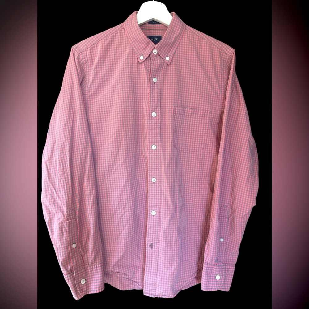 J crew Men’s Pink And Grey Plaid Check Button Up Shirt Size M